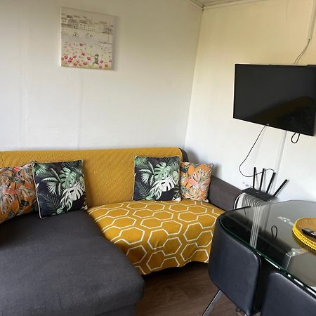 Tamarisk Cabin Bude Eksteriør billede