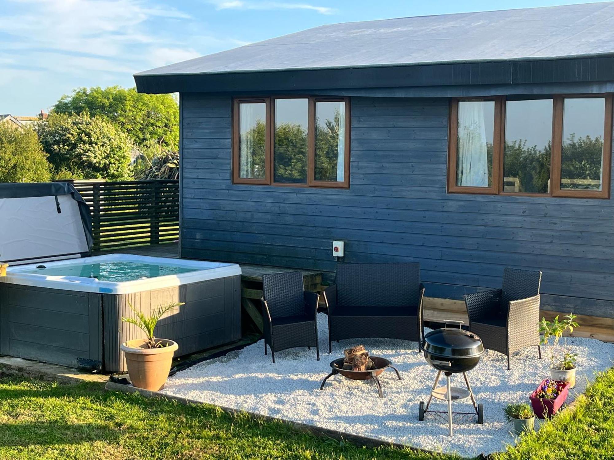 Tamarisk Cabin Bude Eksteriør billede